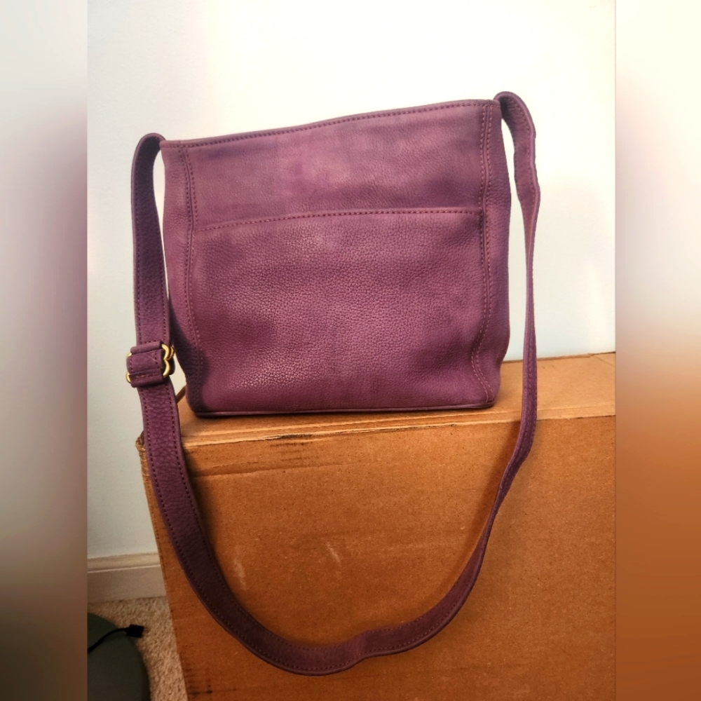 Vintage Coach Sonoma Pocket Zip Nubuck bag Style#4949 in Grape *Costa Rica* RARE